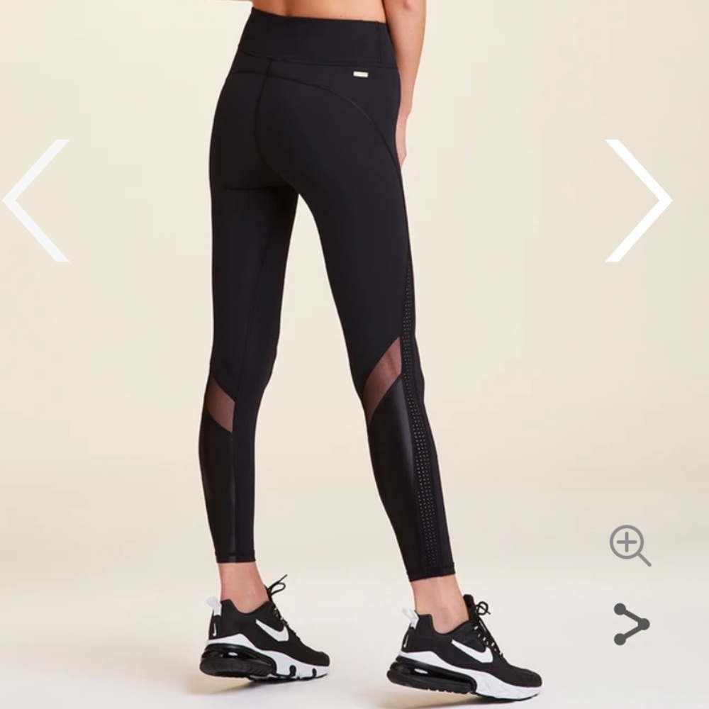 Black Heroin Performance Leggings - Picture 2 of 10